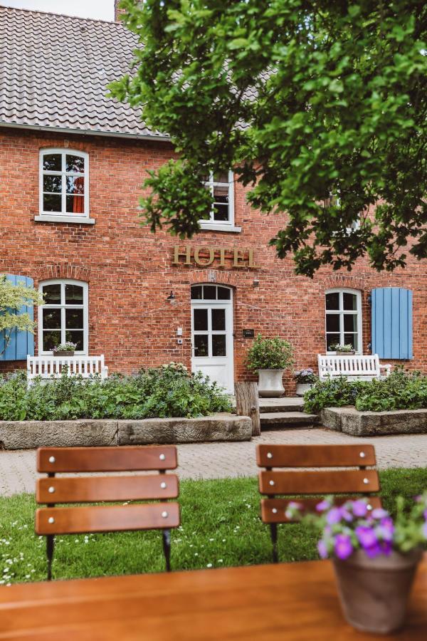 Hotel Am Kloster - Domaene Moellenbeck Rinteln Exteriör bild